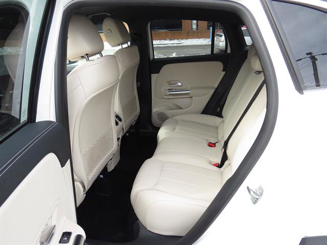 Used 2025 Mercedes-Benz GLA 250 4MATIC image 20