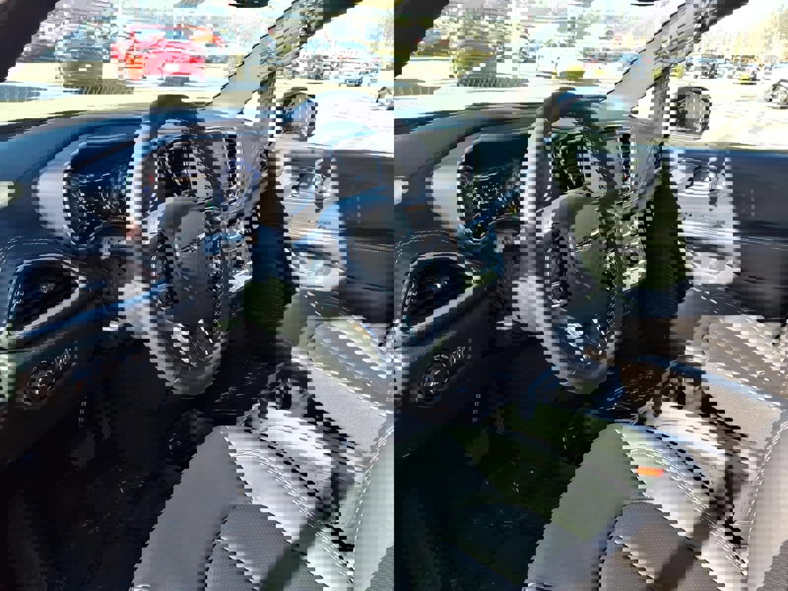 New 2026 Chrysler Pacifica Select image 7