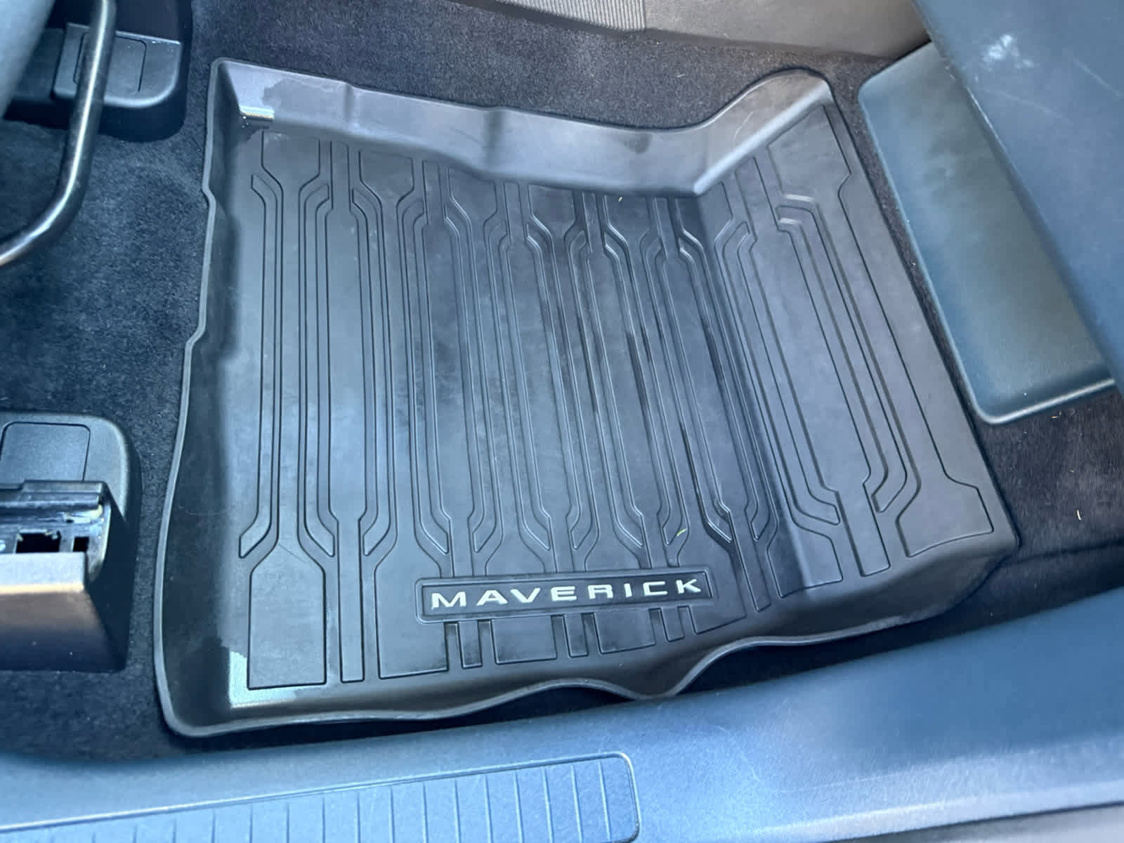 Used 2022 Ford Maverick XLT w/ XLT Luxury Package image 8