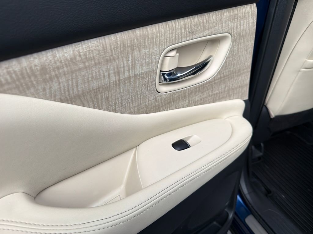 Certified 2021 Nissan Murano SL w/ SL Moonroof Package image 20