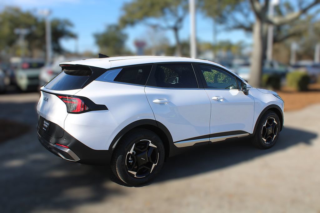 New 2026 Kia Sportage EX image 6