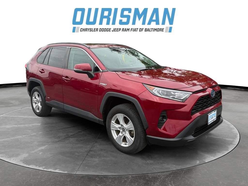 Used 2021 Toyota RAV4 XLE w/ Convenience Package