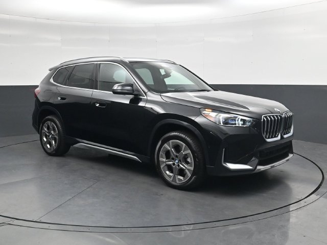 Used 2026 BMW X1 xDrive28i AWD/4WD image 2