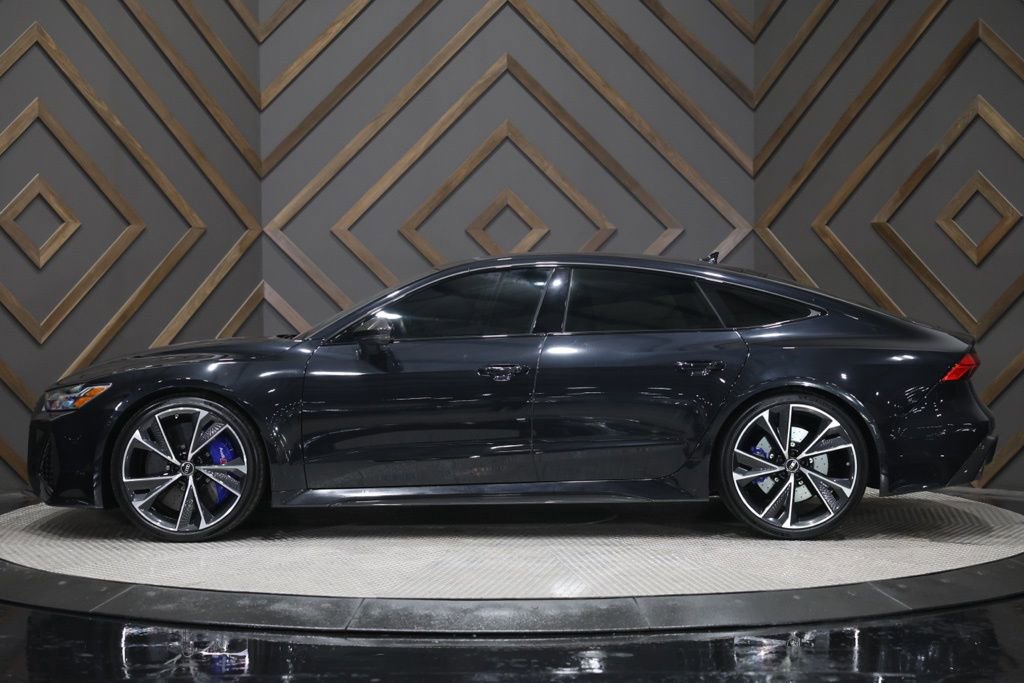 Used 2022 Audi RS 7 Sportback image 3
