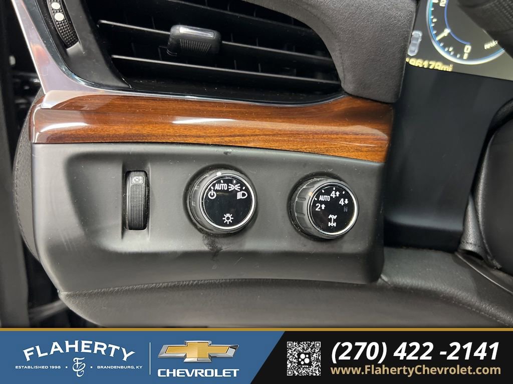 Used 2015 Cadillac Escalade ESV Luxury image 25
