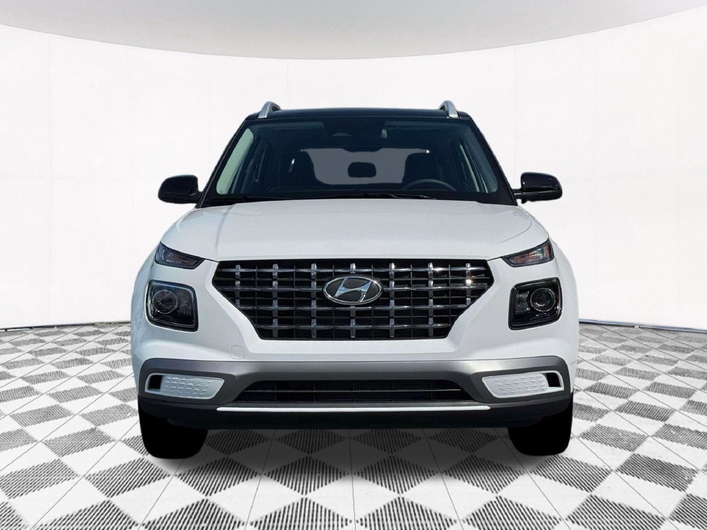 New 2026 Hyundai Venue SEL FWD image 19