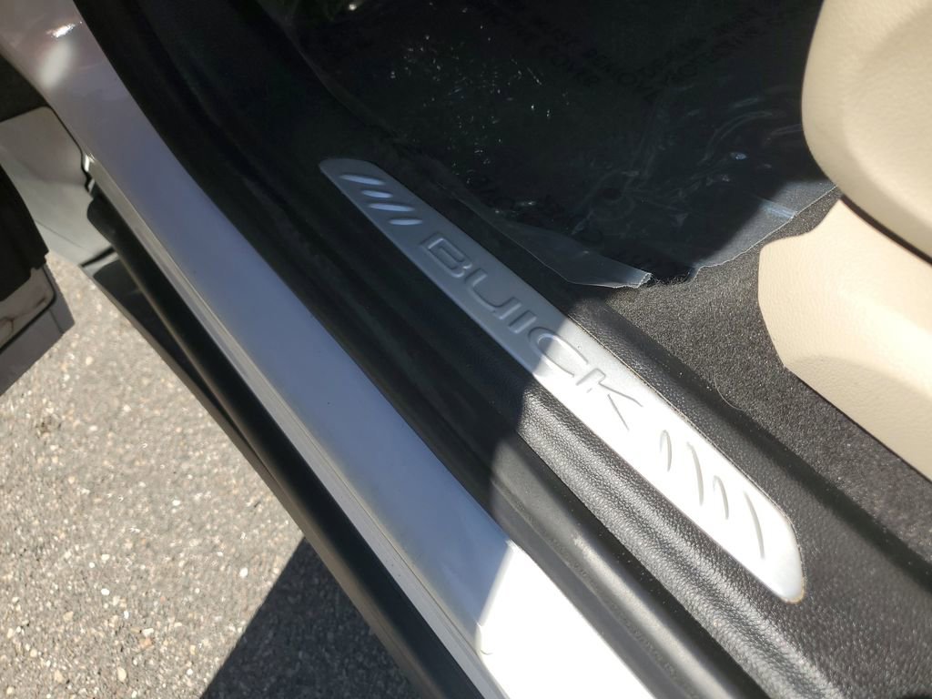 Used 2019 Buick Envision Premium image 28