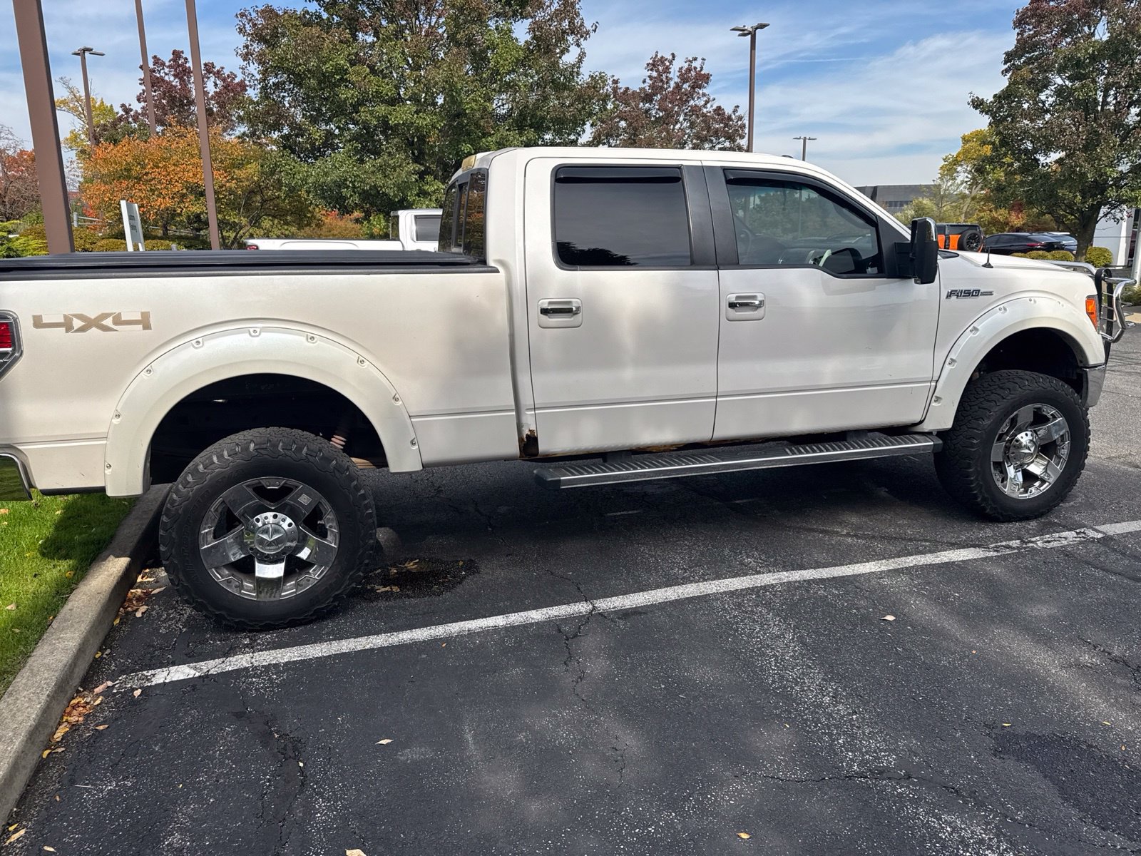Used 2013 Ford F150 Lariat w/ Mid Equipment Group AWD/4WD image 6