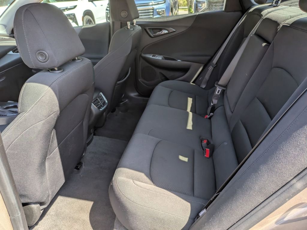 Used 2024 Chevrolet Malibu LT image 23