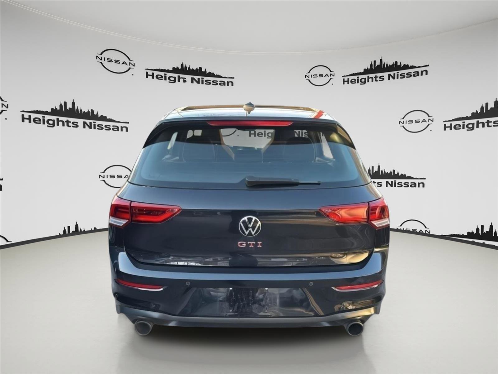 Used 2022 Volkswagen GTI SE image 6