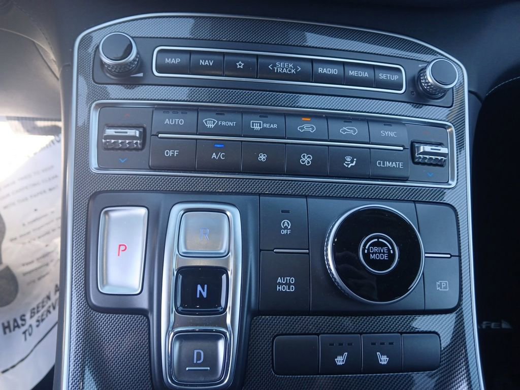 Used 2023 Hyundai Santa Fe SEL w/ Premium Package FWD image 16