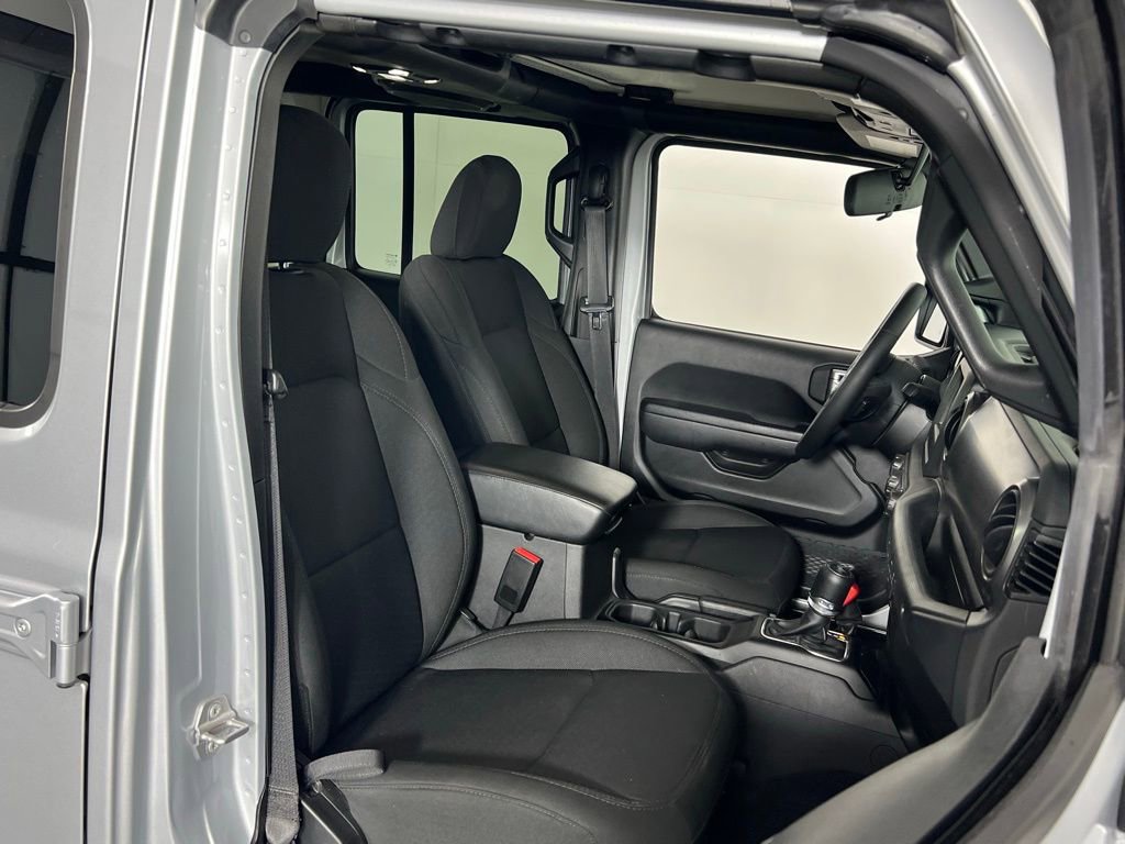 Used 2023 Jeep Wrangler Unlimited image 36