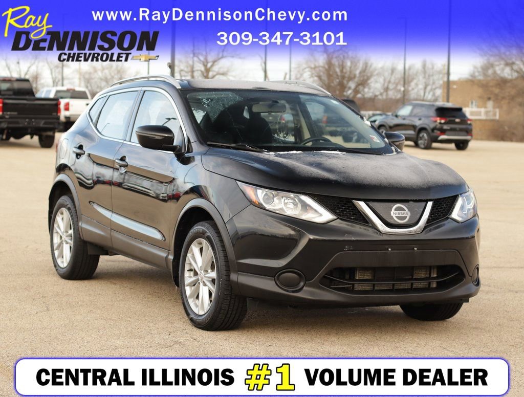 Used 2018 Nissan Rogue Sport SV image 1