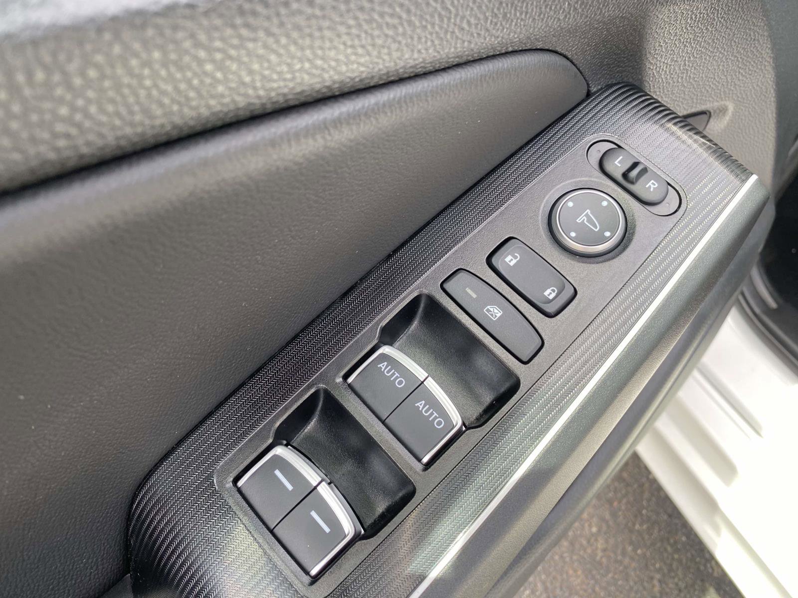 Used 2025 Honda Civic FWD Hybrid Sedan image 18