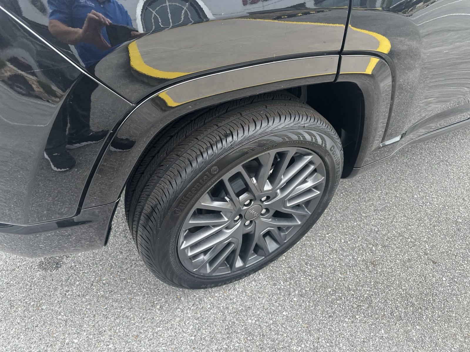 Used 2023 Jeep Compass Limited image 23