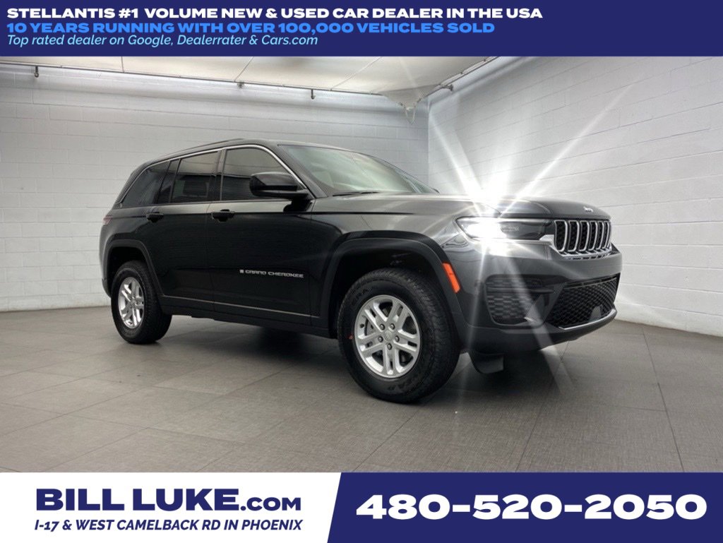 New 2025 Jeep Grand Cherokee Laredo w/ Trailer Tow Package