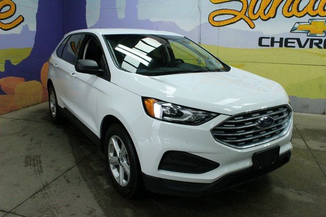 Used 2020 Ford Edge SE image 4