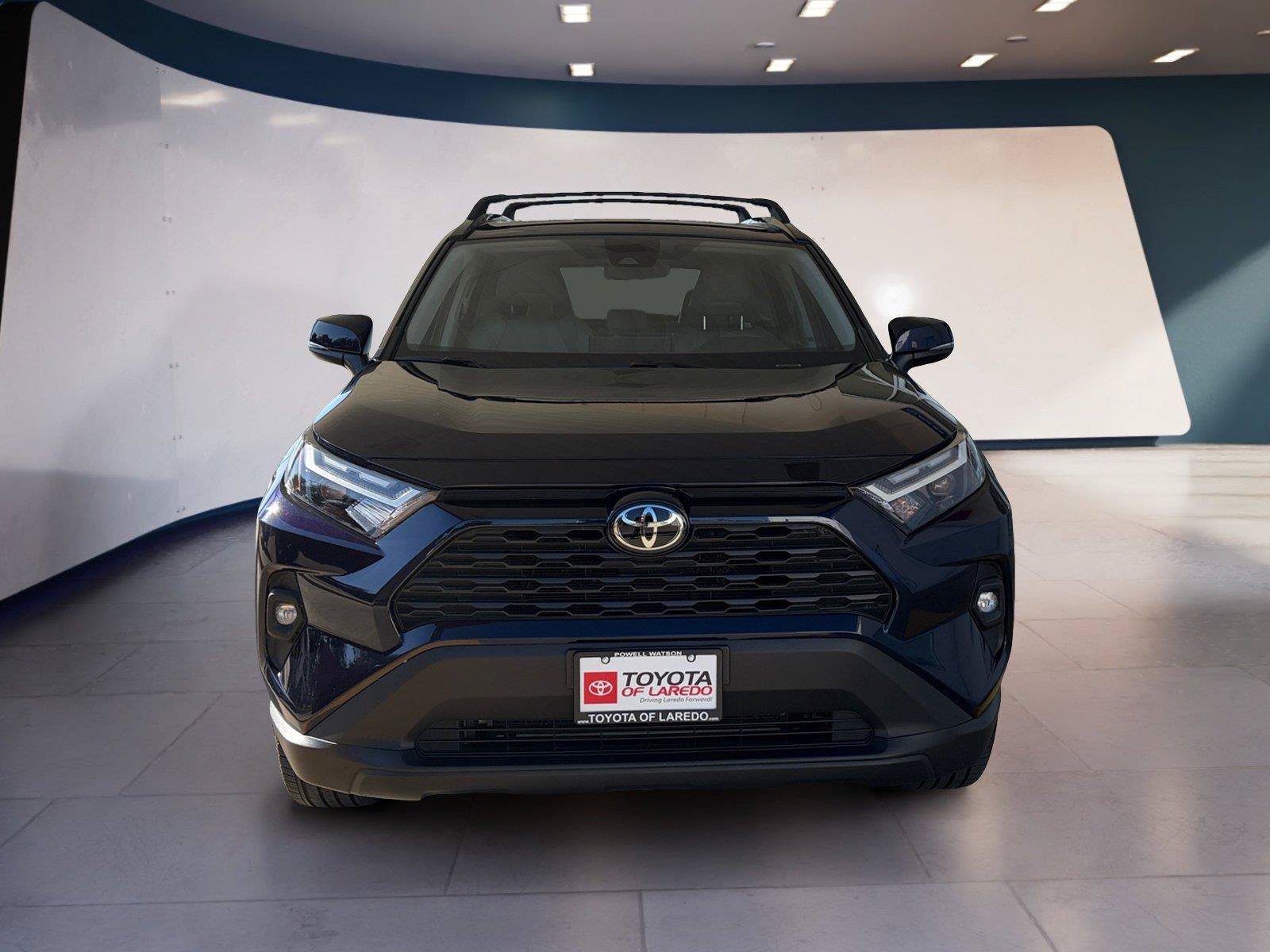Used 2025 Toyota RAV4 XLE Premium FWD image 8