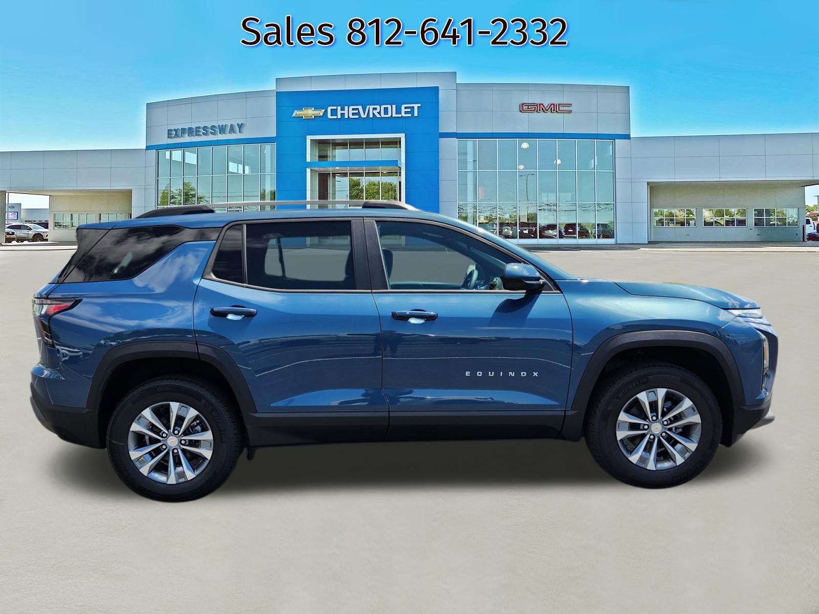 New 2026 Chevrolet Equinox LT AWD/4WD image 5
