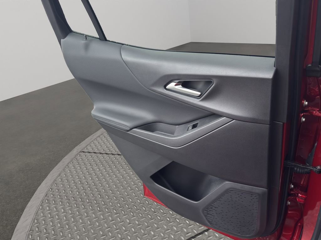 New 2026 Chevrolet Equinox LT image 18