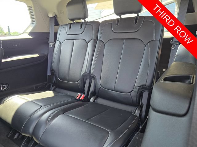 Used 2021 Jeep Grand Cherokee L Limited AWD/4WD image 40