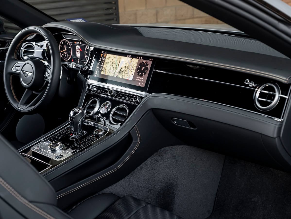 Certified 2024 Bentley Continental GT AWD/4WD image 33