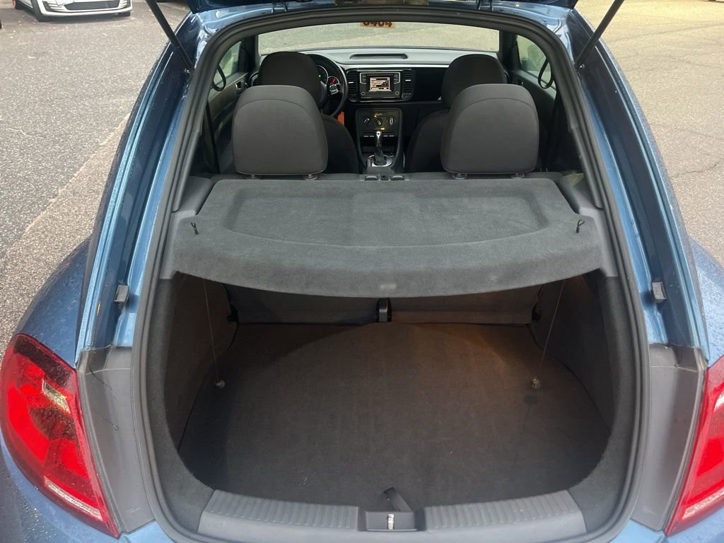 Used 2019 Volkswagen Beetle 2.0T S image 22