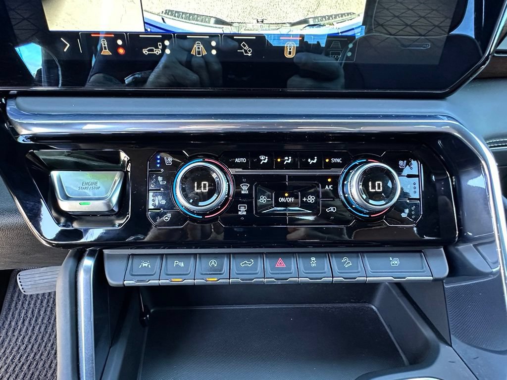 Certified 2024 GMC Sierra 1500 Denali Ultimate AWD/4WD image 29