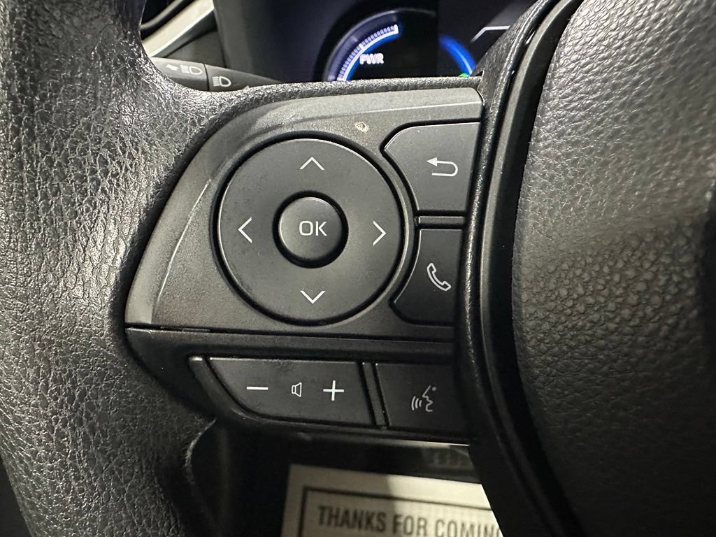 Used 2025 Toyota RAV4 XLE AWD/4WD image 19