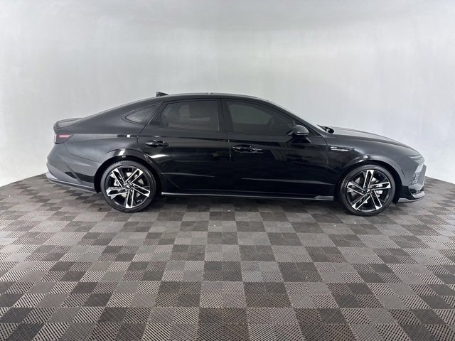 Used 2025 Hyundai Sonata N Line image 4