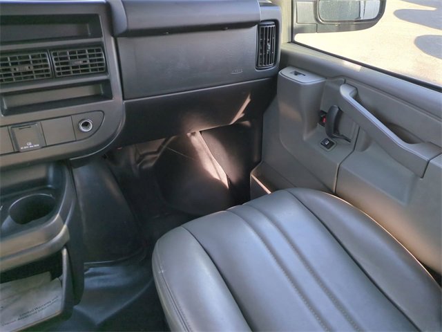 Certified 2021 Chevrolet Express 2500 Extended w/ Driver Convenience Package image 19
