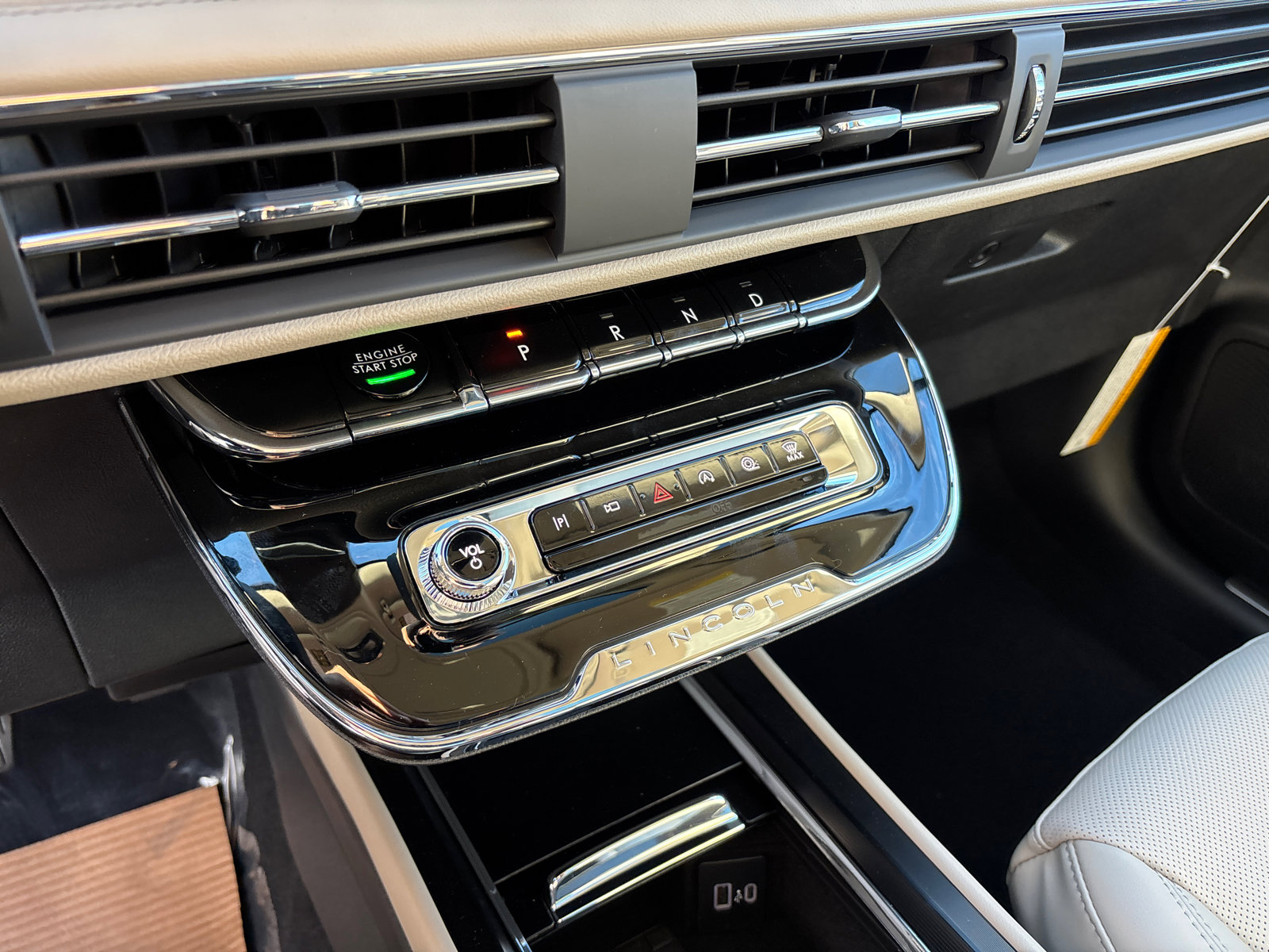 New 2026 Lincoln Corsair Reserve image 22