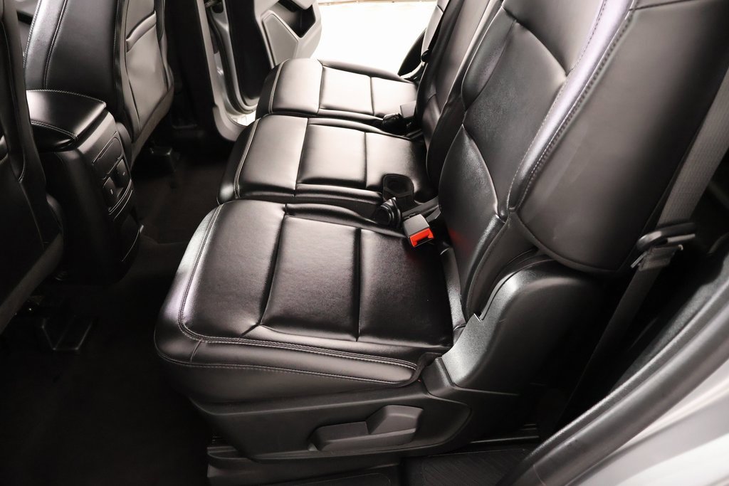 Used 2023 Ford Explorer XLT w/ Equipment Group 202A image 12