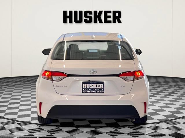Used 2024 Toyota Corolla LE image 6