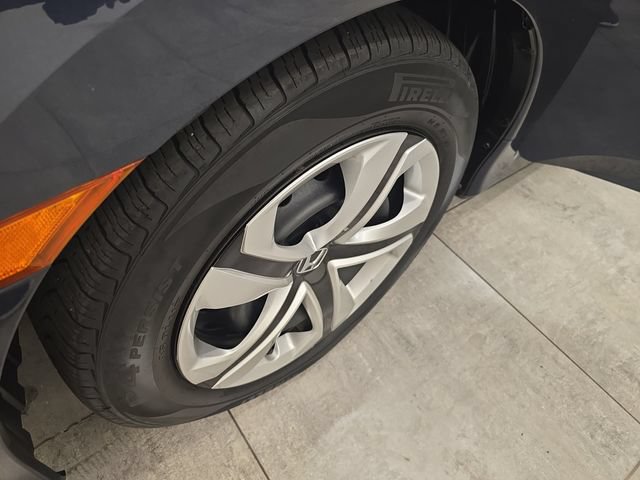 Used 2018 Honda Civic LX image 32