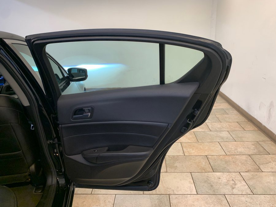 Used 2020 Acura ILX w/ Premium Package image 49