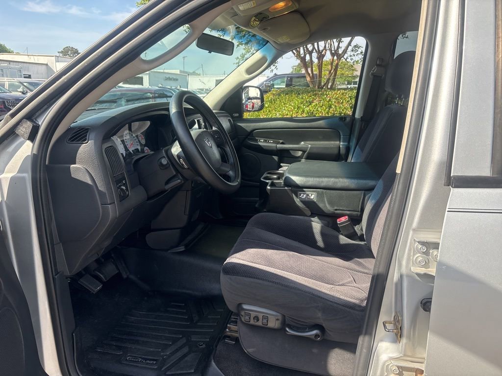 Used 2004 Dodge Ram 1500 Truck SLT w/ Quad Cab Value Group image 15