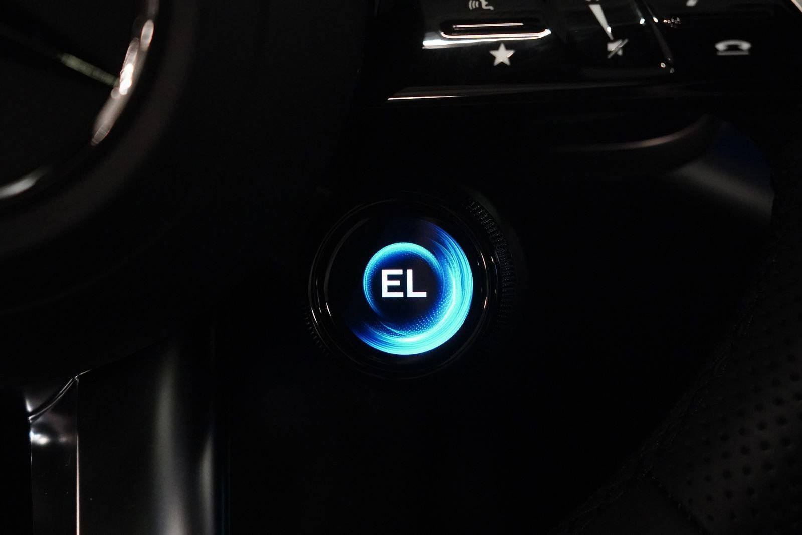 New 2026 Mercedes-Benz E 53 AMG e 4MATIC Sedan image 22