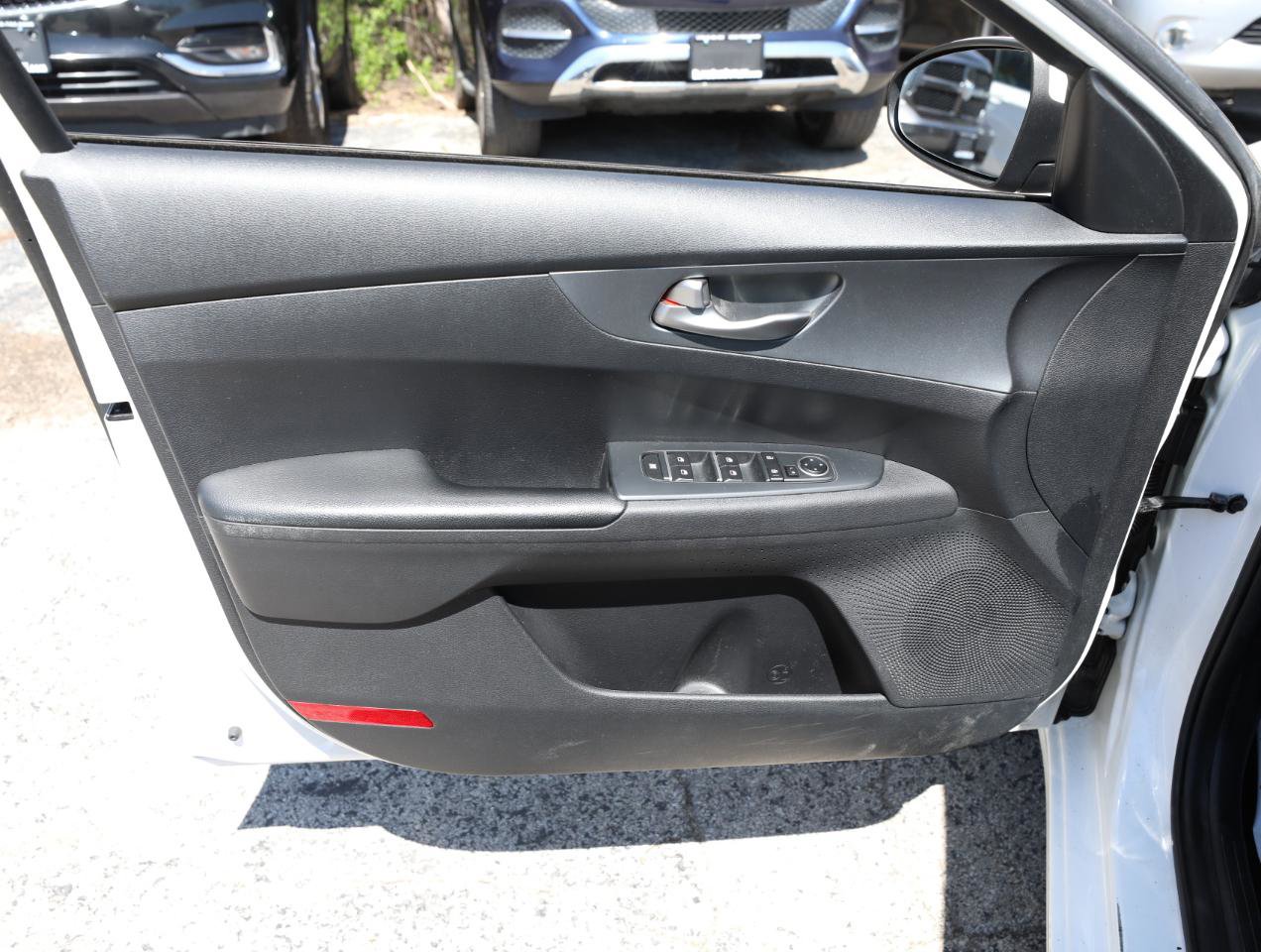 Used 2021 Kia Forte LXS FWD image 14