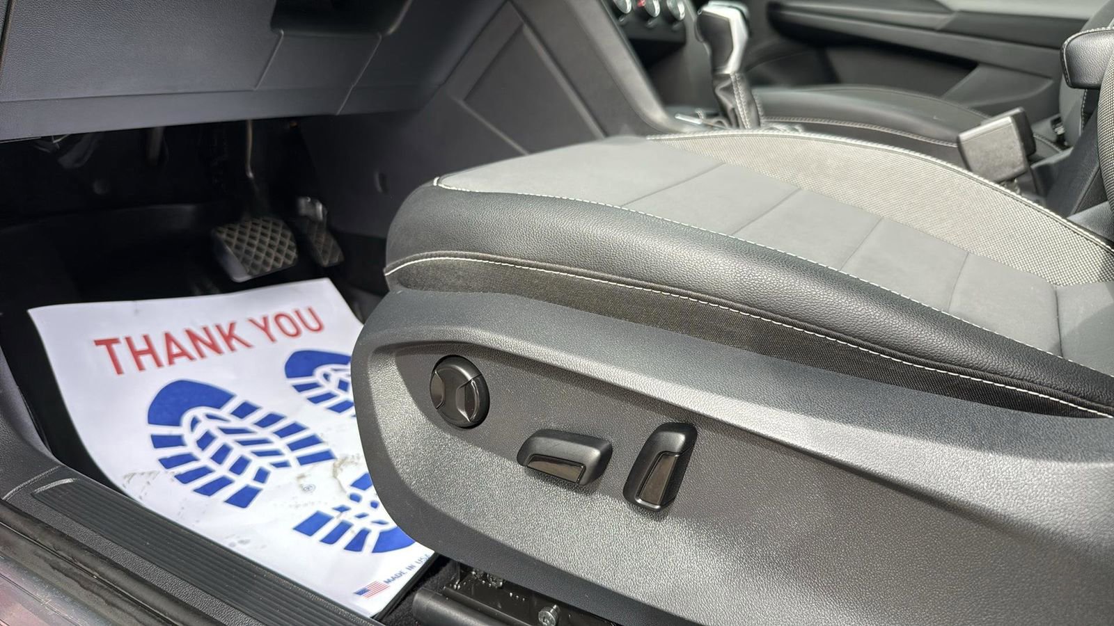 Used 2022 Volkswagen Taos SE image 11