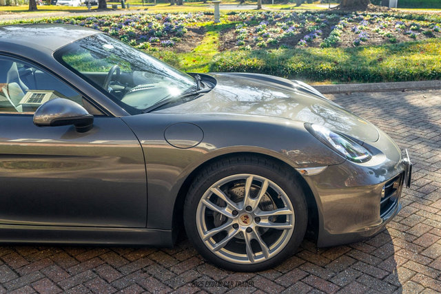 Used 2014 Porsche Cayman RWD image 11