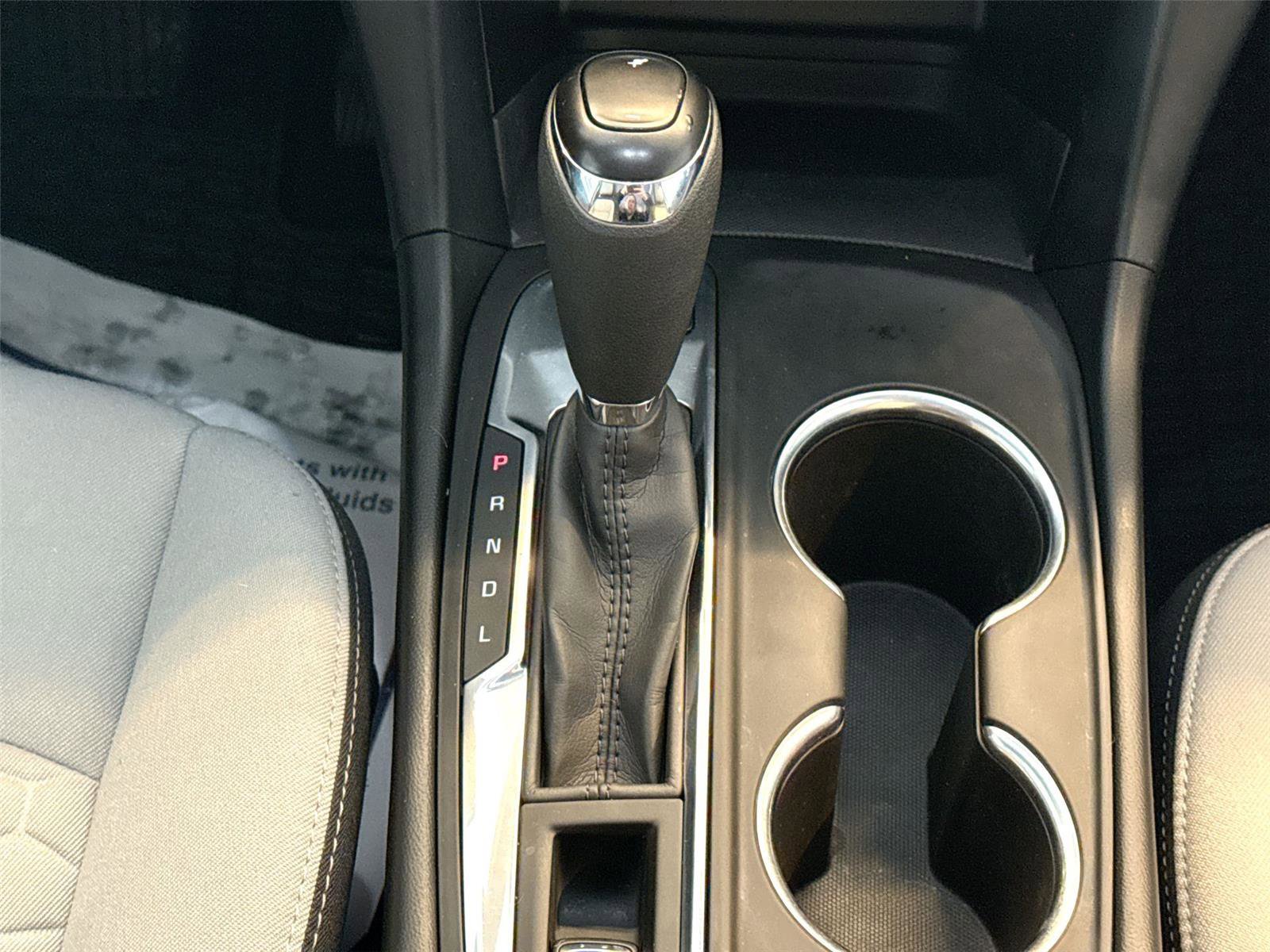 Used 2021 Chevrolet Equinox LT image 21