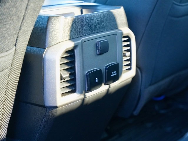 Used 2018 Ford F150 Raptor image 12