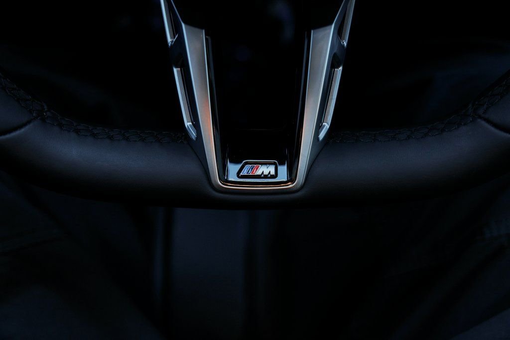 Used 2025 BMW 760i xDrive w/ Executive Package image 62