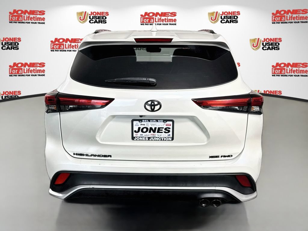 Certified 2021 Toyota Highlander XSE AWD/4WD image 17