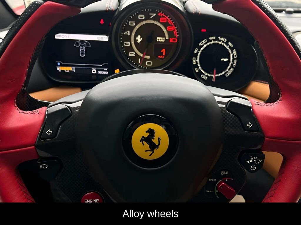Used 2016 Ferrari California T image 13