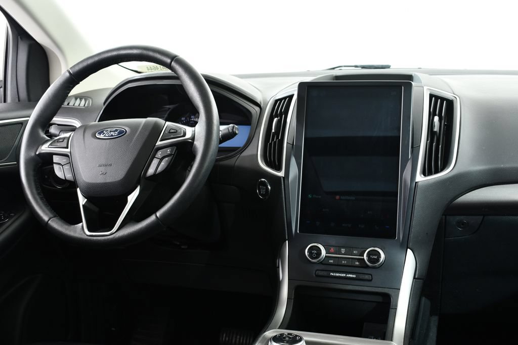 Used 2024 Ford Edge SEL w/ Convenience Package AWD/4WD image 8