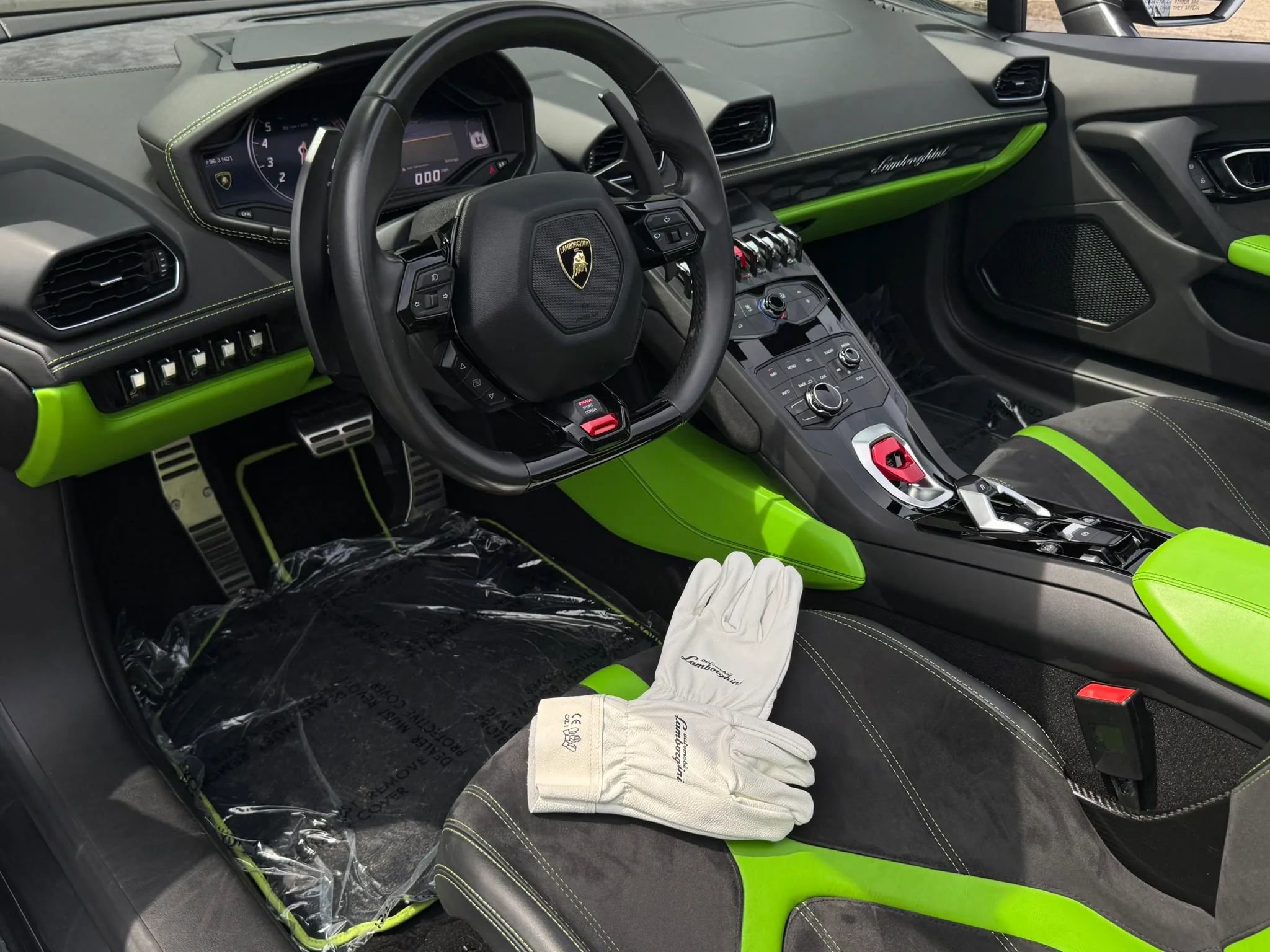 Used 2017 Lamborghini Huracan LP 610-4 AWD/4WD image 75