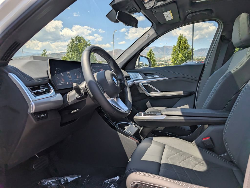New 2025 BMW X1 xDrive28i w/ Premium Package image 10