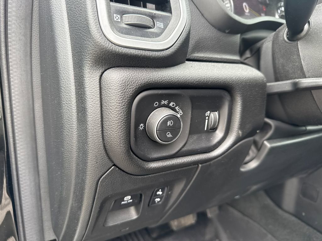 Used 2023 RAM 1500 Big Horn image 17